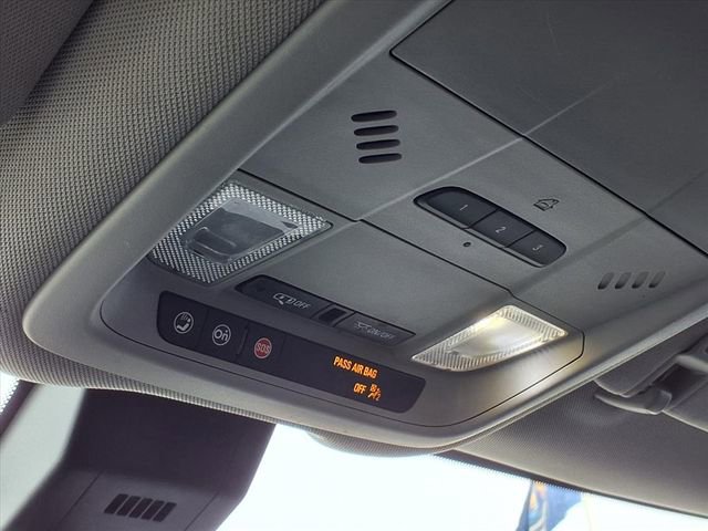 Certified 2020 Chevrolet Equinox LT w/ Driver Convenience Package image 14