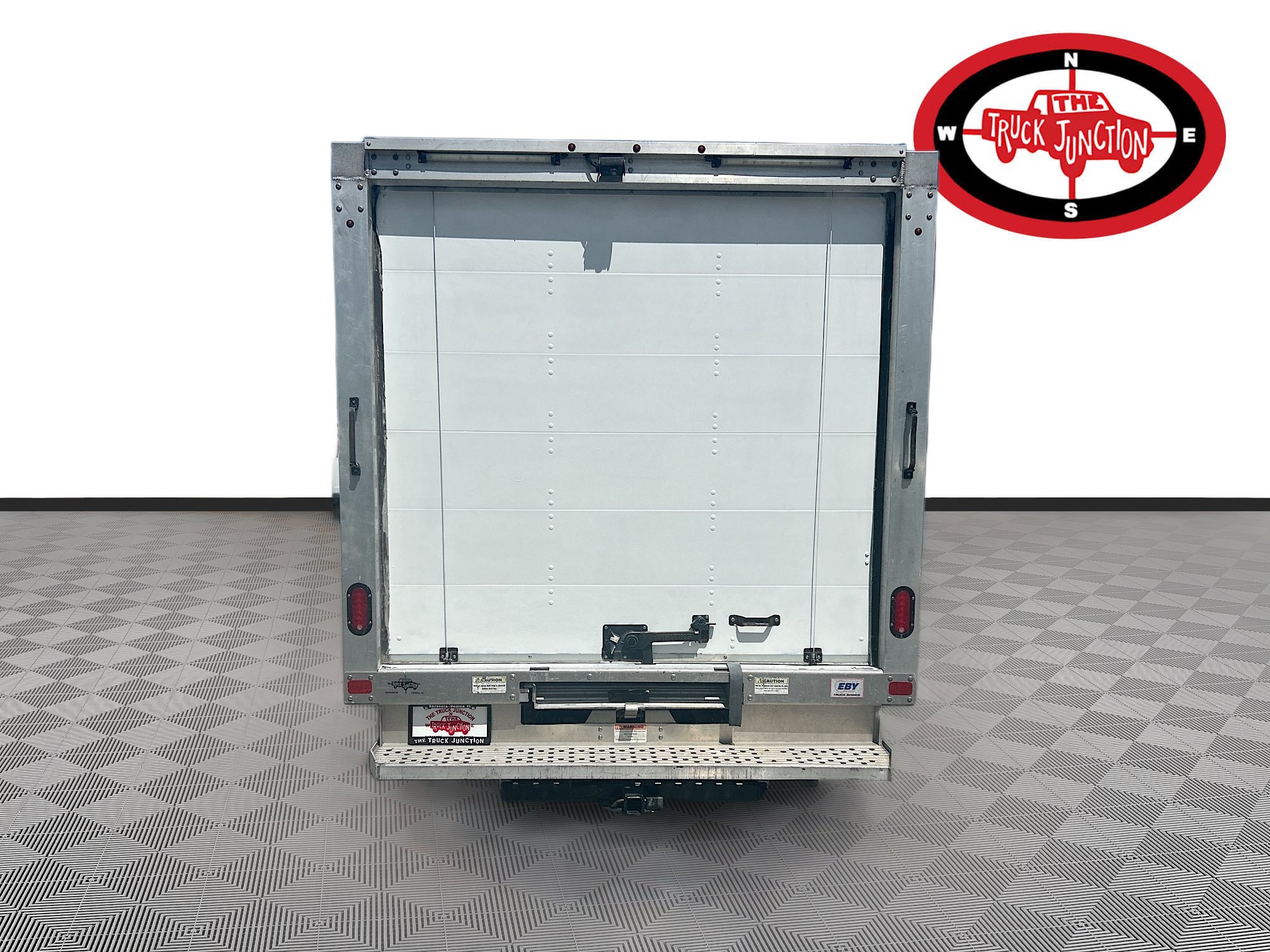Used 2019 Ford Transit 350 156 DRW RWD image 6