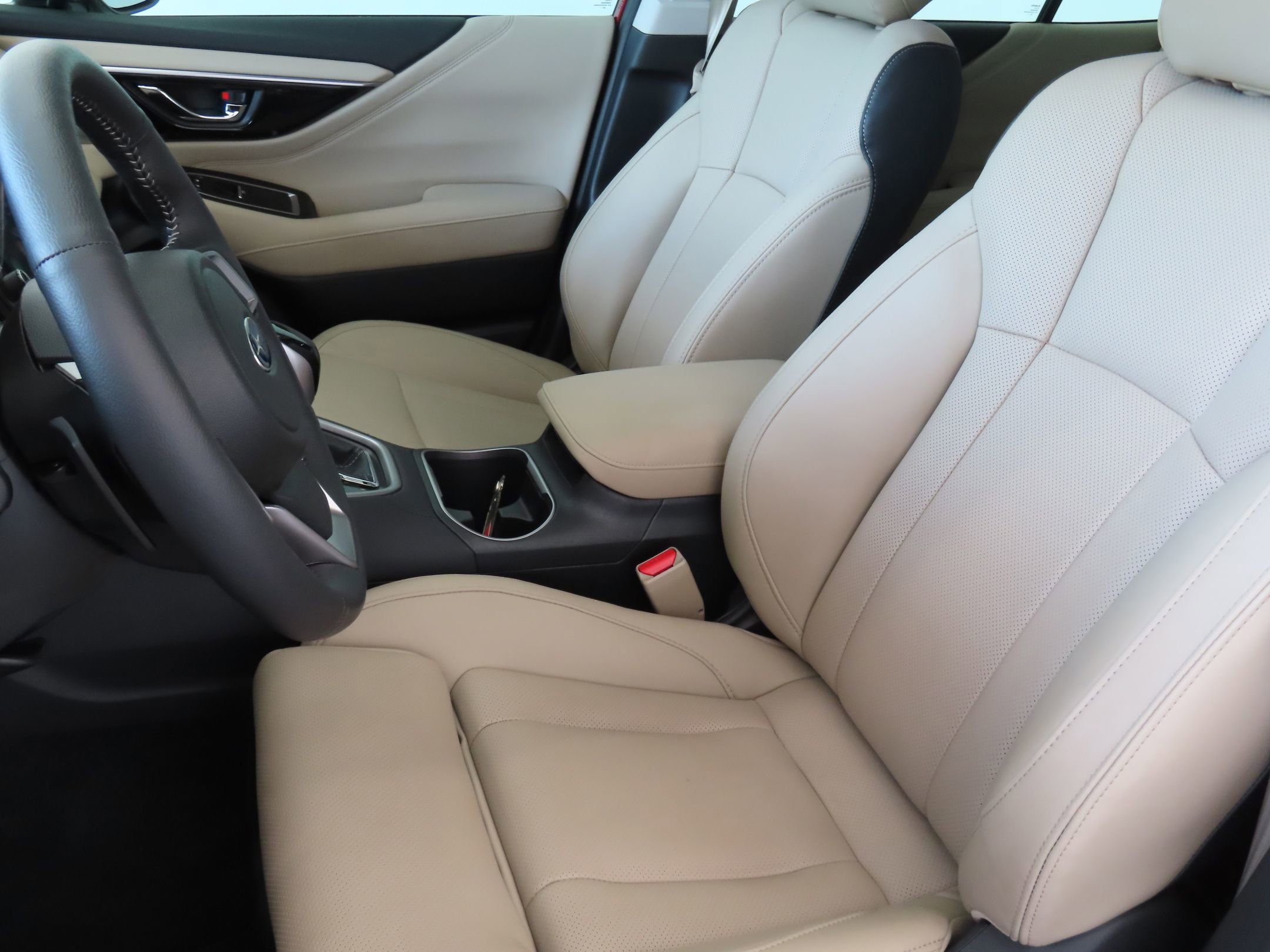 Used 2025 Subaru Legacy Limited image 14