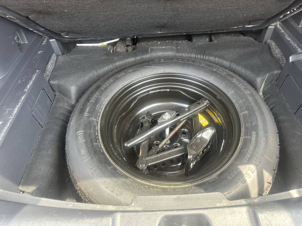 Used 2015 Jeep Patriot High Altitude FWD image 22