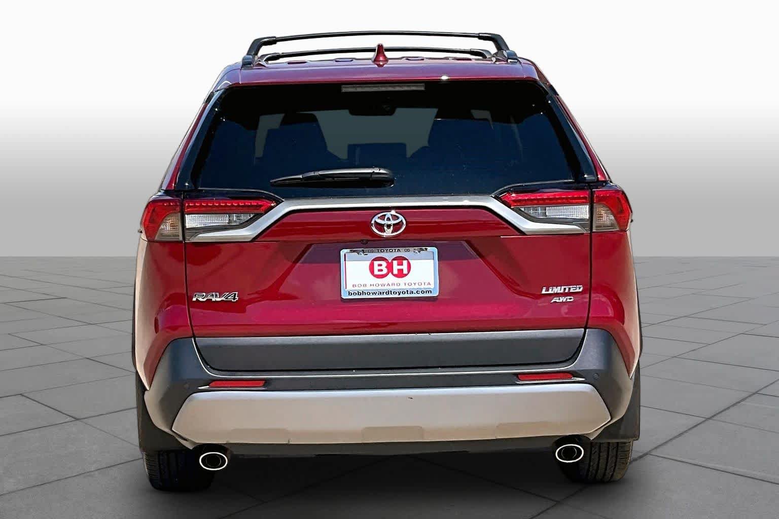 Used 2023 Toyota RAV4 Limited w/ Limited Grade Weather Package AWD/4WD image 5
