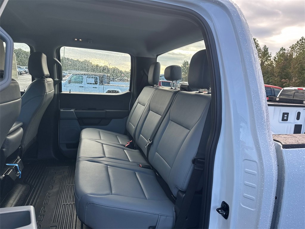 New 2026 Ford F450 XL w/ 360-Degree Camera Package image 15