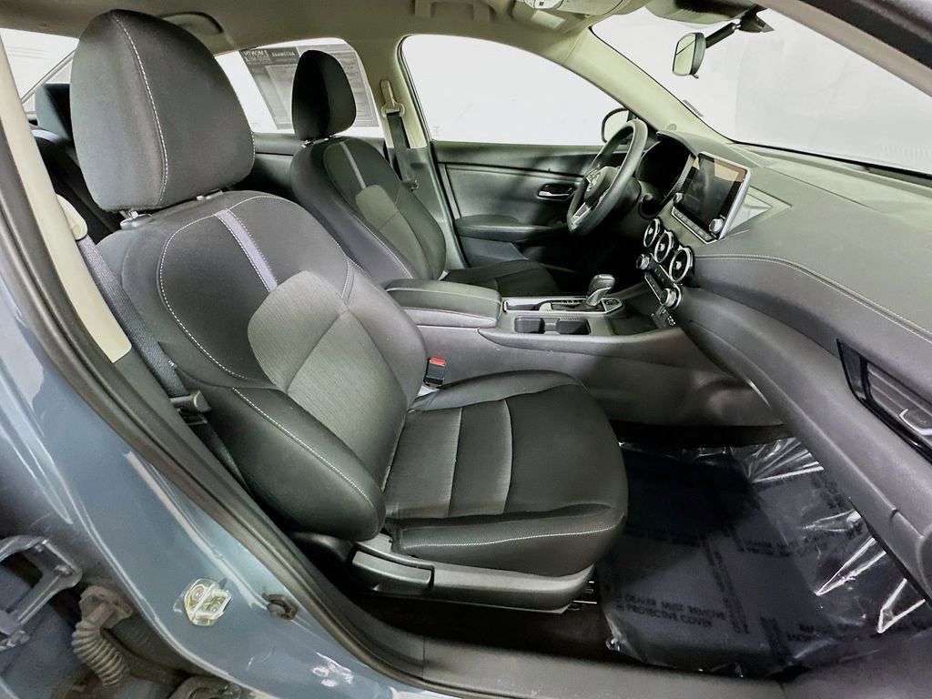 Used 2024 Nissan Sentra SV image 12