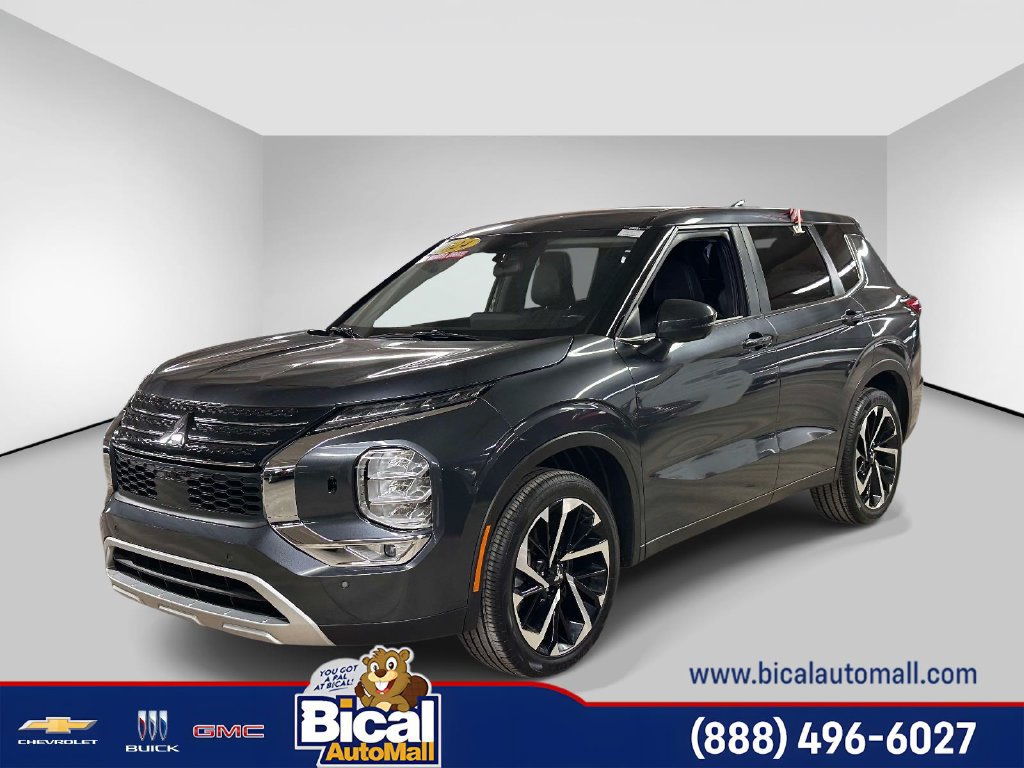 Used 2024 Mitsubishi Outlander SE