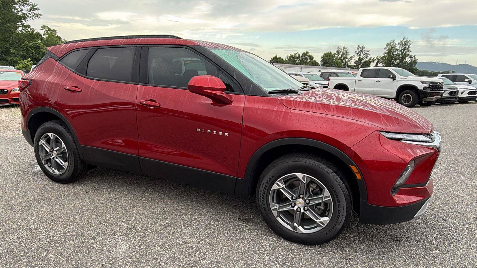 New 2026 Chevrolet Blazer LT w/ Convenience Package FWD image 6