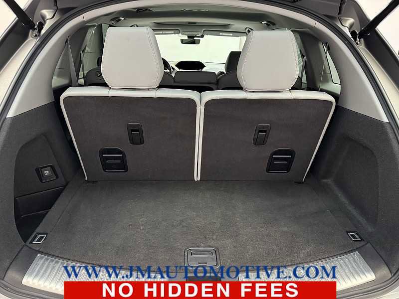 Used 2019 Acura MDX SH-AWD image 17