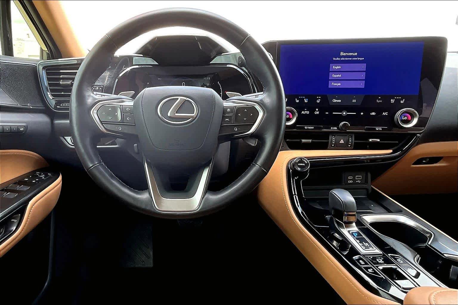 Used 2024 Lexus NX 350 AWD w/ Vision Package image 6