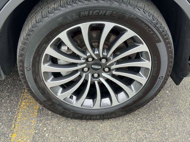 Used 2023 Lincoln Aviator Reserve w/ Elements Package Plus image 9