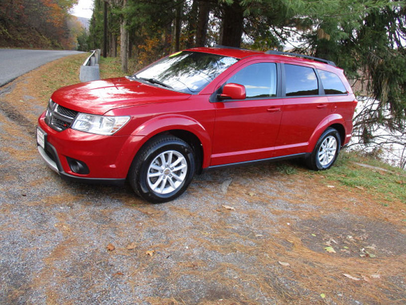 Used 2014 Dodge Journey SXT