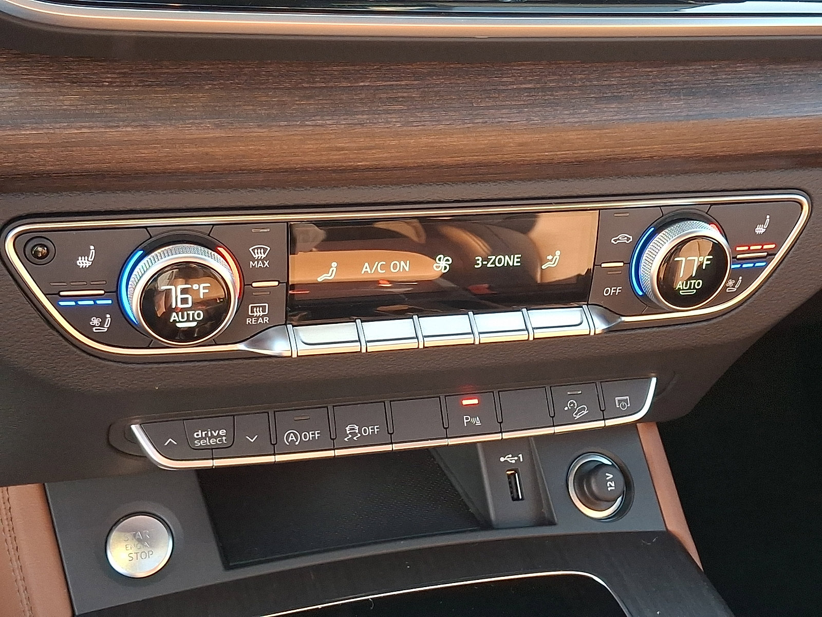 Certified 2025 Audi Q5 2.0T Premium Plus w/ Premium Plus Package image 17