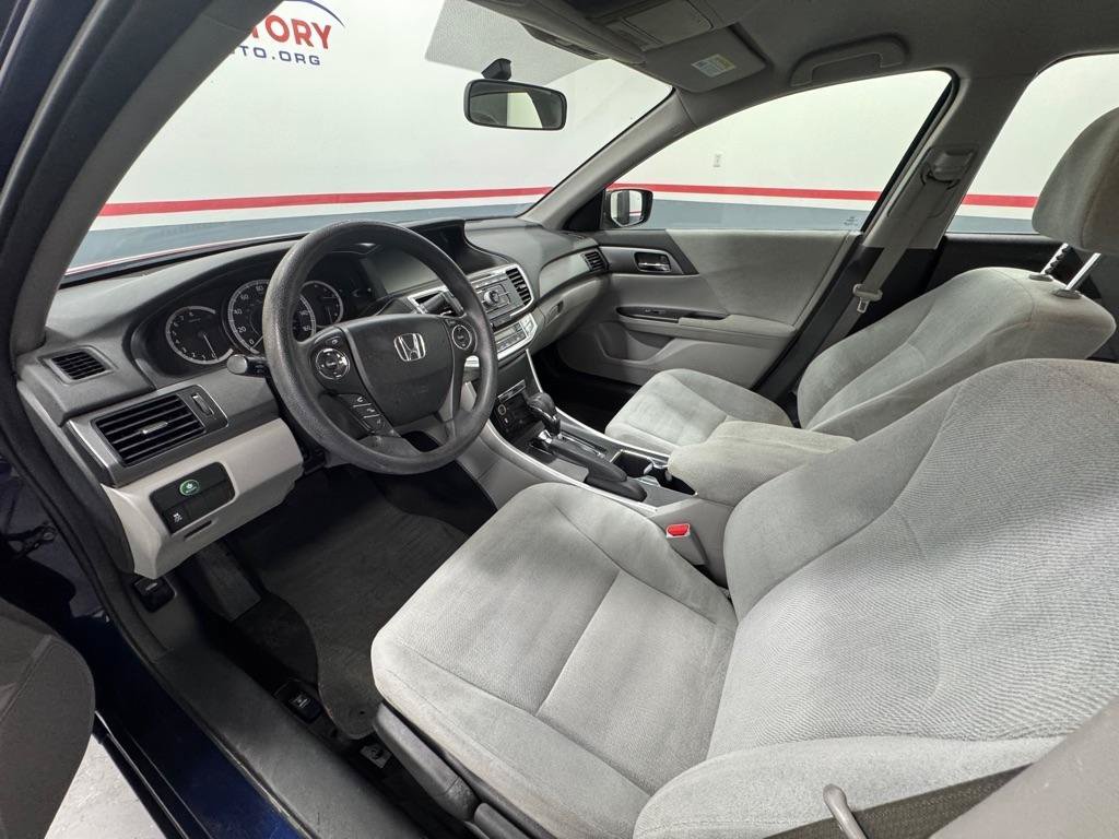 Used 2013 Honda Accord LX image 9