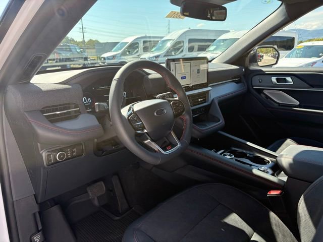 New 2025 Ford Explorer ST image 11