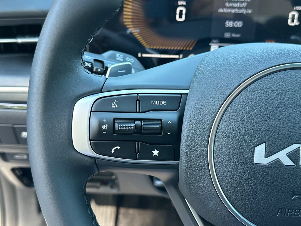 New 2026 Kia K5 GT FWD image 18