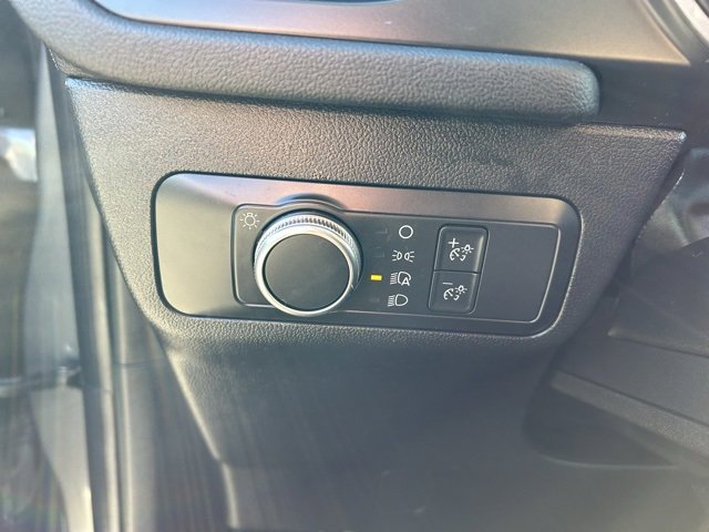 Used 2022 Ford Escape S image 20