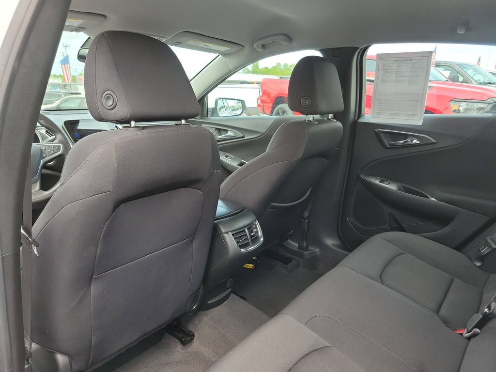 Used 2023 Chevrolet Malibu LT FWD image 15