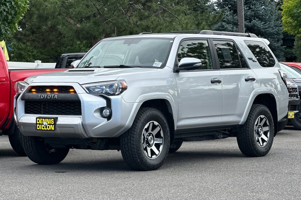 Used 2019 Toyota 4Runner TRD Off-Road Premium AWD/4WD image 8