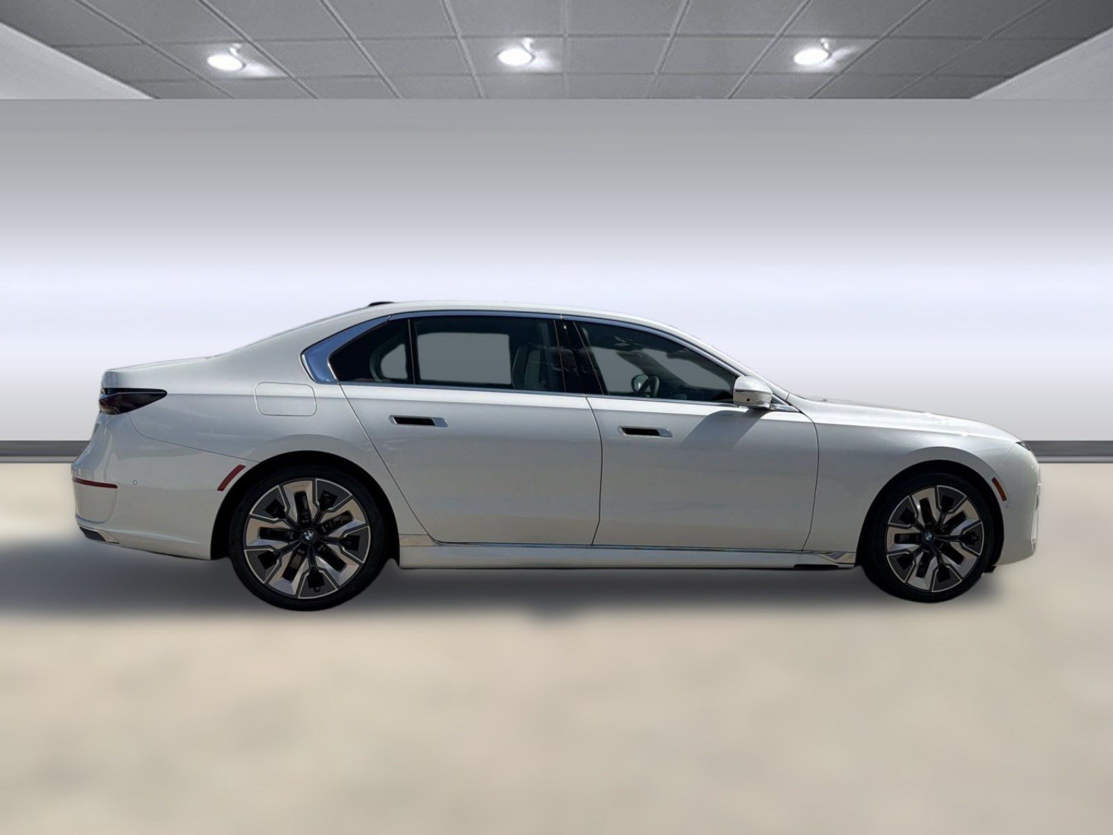 New 2026 BMW i7 xDrive60 AWD/4WD image 8