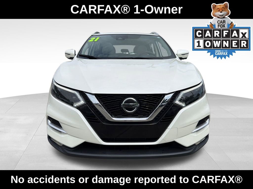 Used 2021 Nissan Rogue Sport SL w/ Premium Package FWD image 2