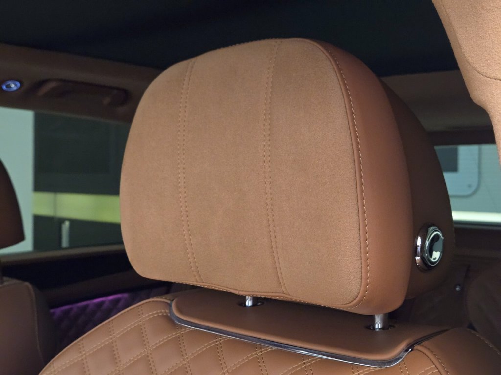 Certified 2023 Bentley Bentayga Speed AWD/4WD image 28