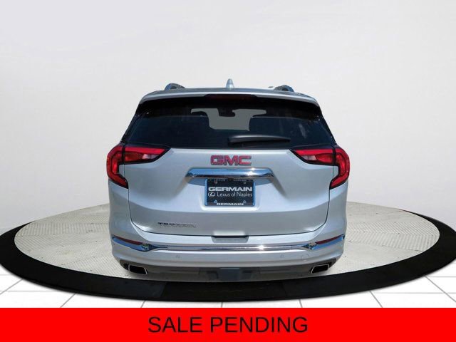 Used 2019 GMC Terrain Denali w/ Advanced Safety Package image 4
