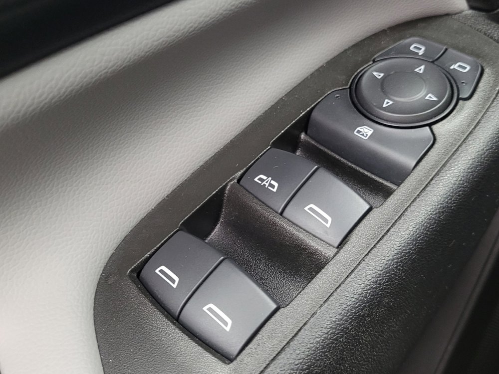 Used 2024 Chevrolet Equinox LS image 27