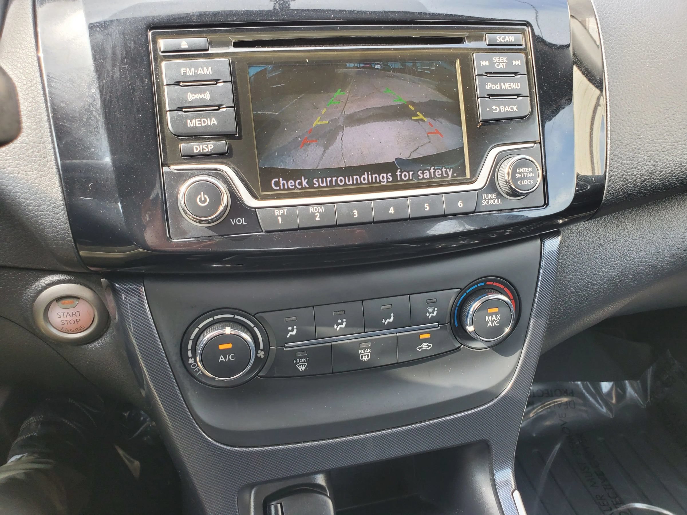 Used 2017 Nissan Sentra SR Turbo w/ SR Midnight Edition FWD image 49