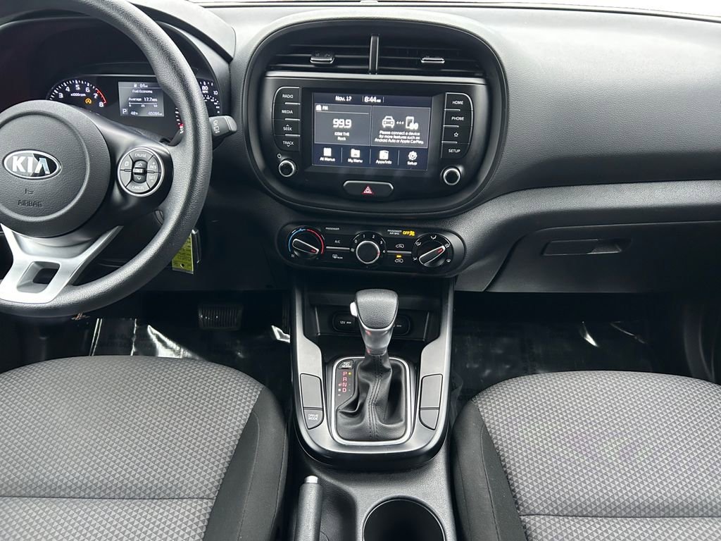 Used 2020 Kia Soul LX image 12