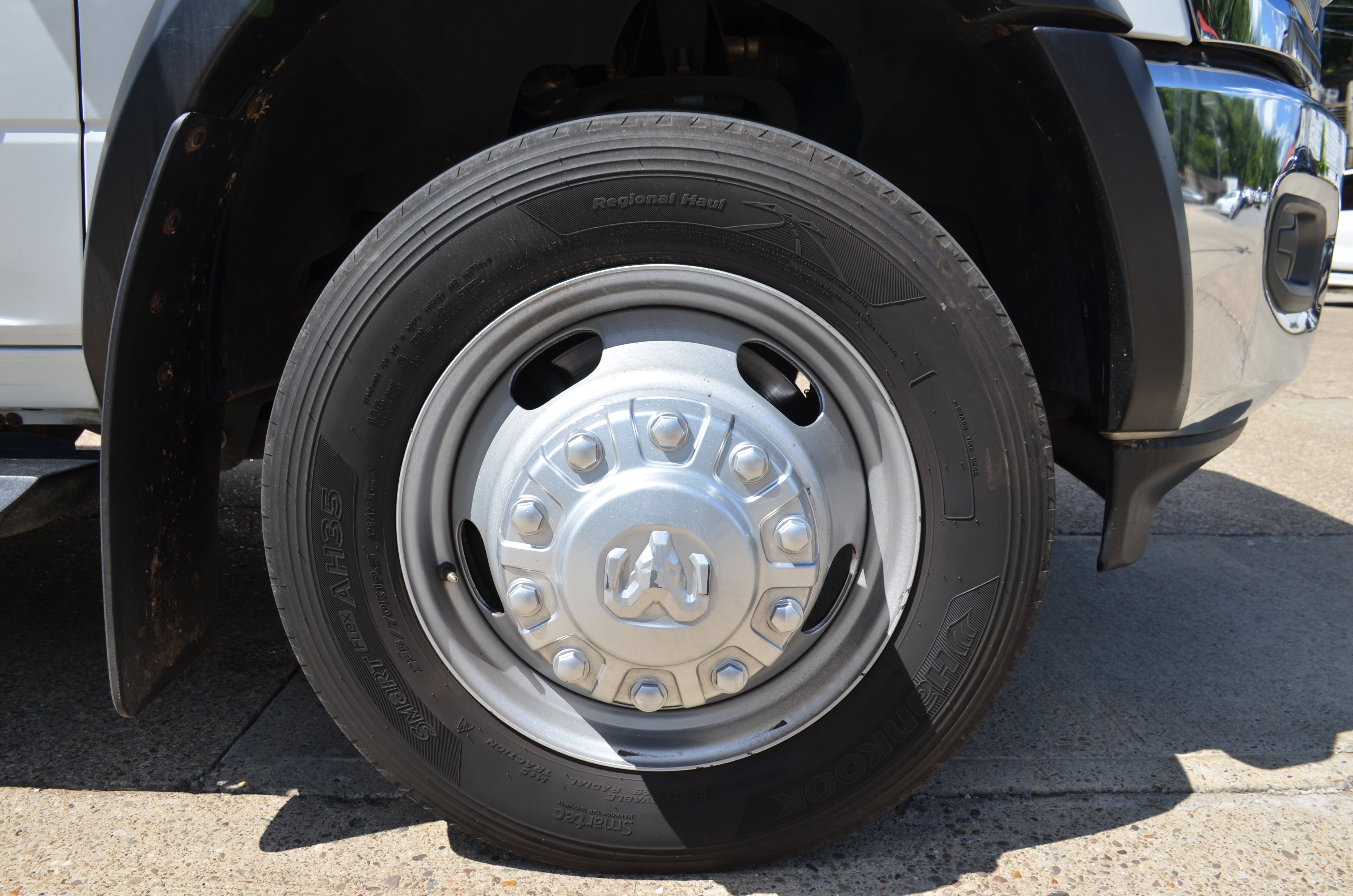 Used 2024 RAM 4500 SLT w/ Quick Order Package 2YG SLT AWD/4WD image 23