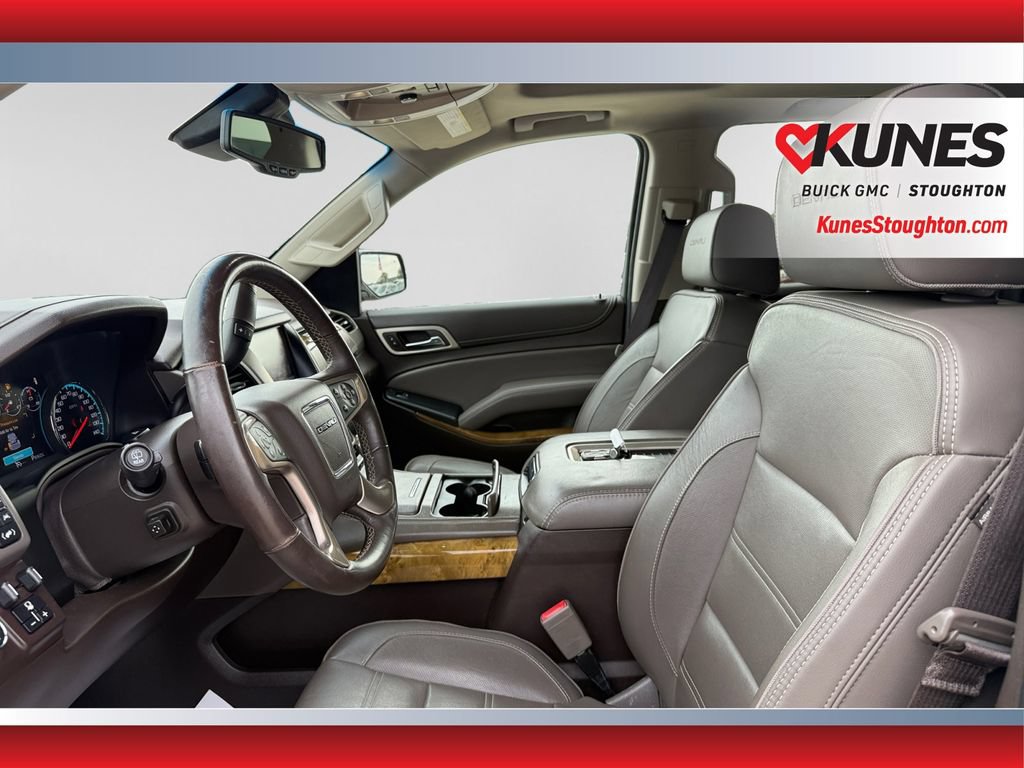 Used 2017 GMC Yukon XL Denali w/ Open Road Package AWD/4WD image 20