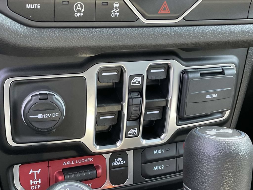New 2025 Jeep Wrangler Unlimited Sport AWD/4WD image 36