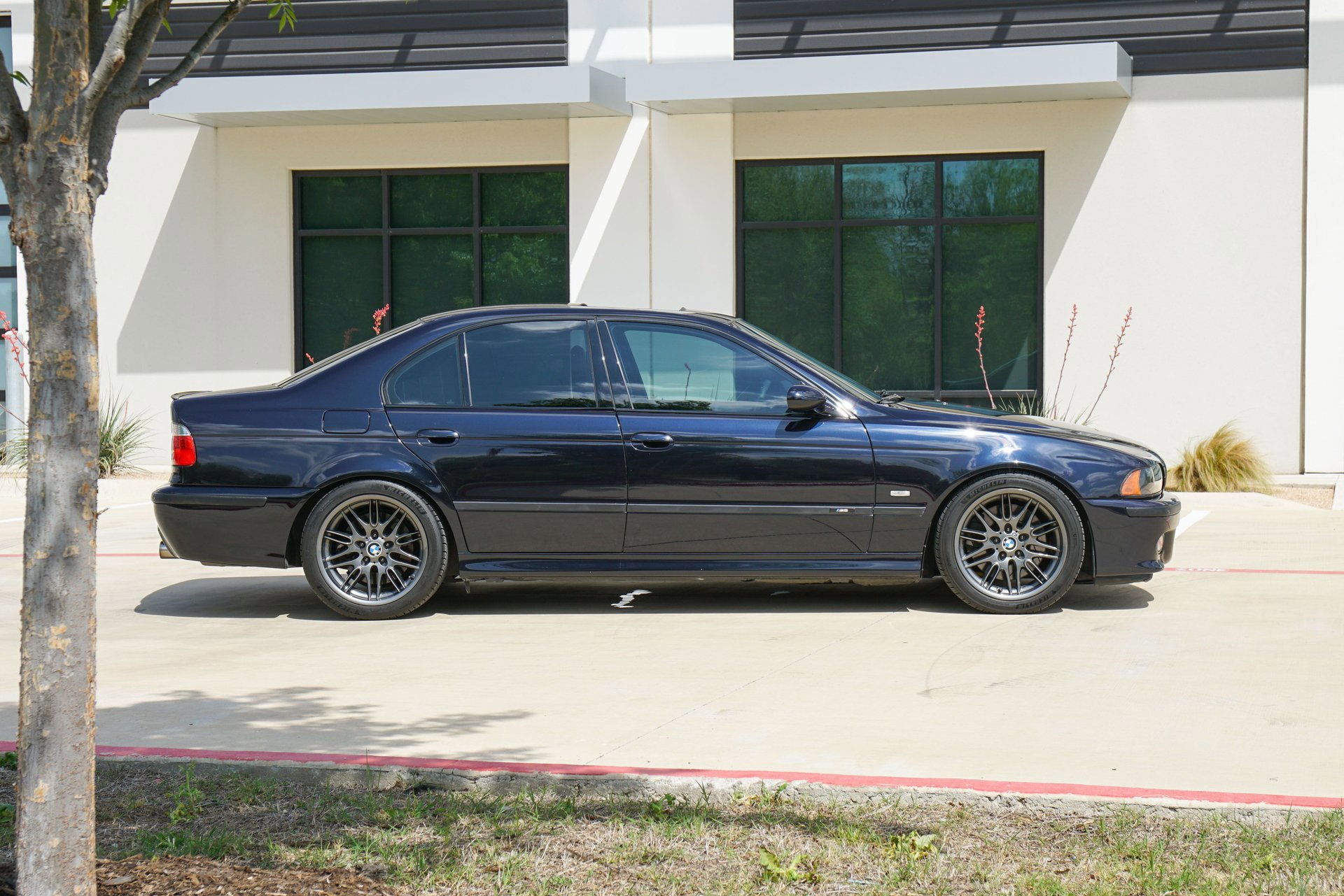 Used 2003 BMW M5 image 11