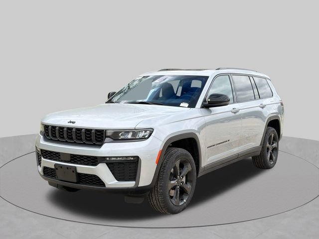 New 2026 Jeep Grand Cherokee L Limited w/ Limited Altitude Package AWD/4WD image 8