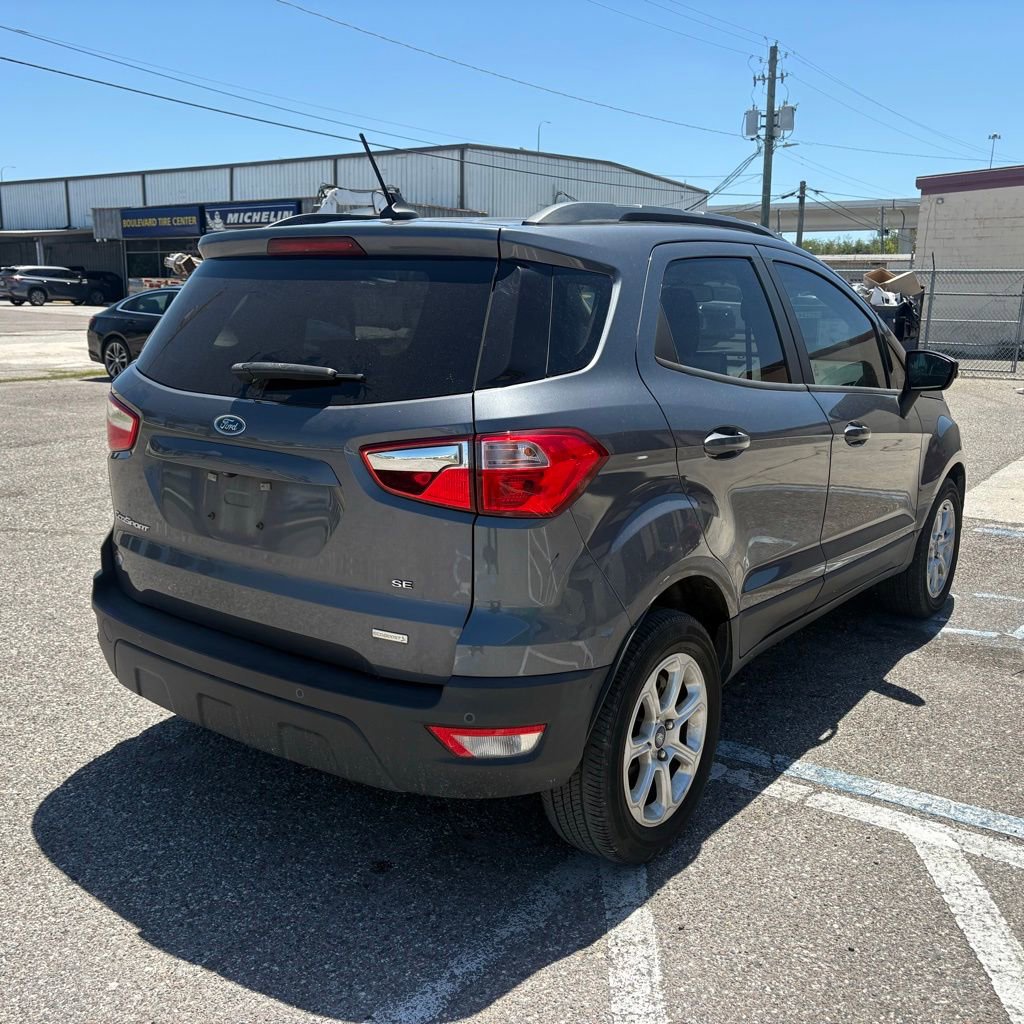 Used 2020 Ford EcoSport SE image 3
