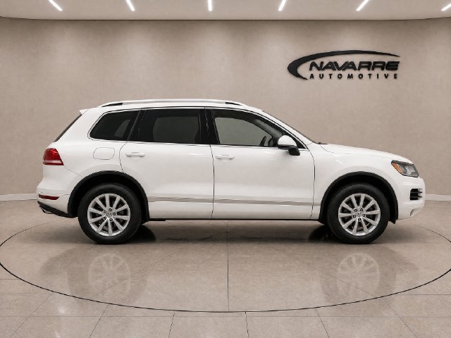 Used 2012 Volkswagen Touareg VR6 AWD/4WD image 8
