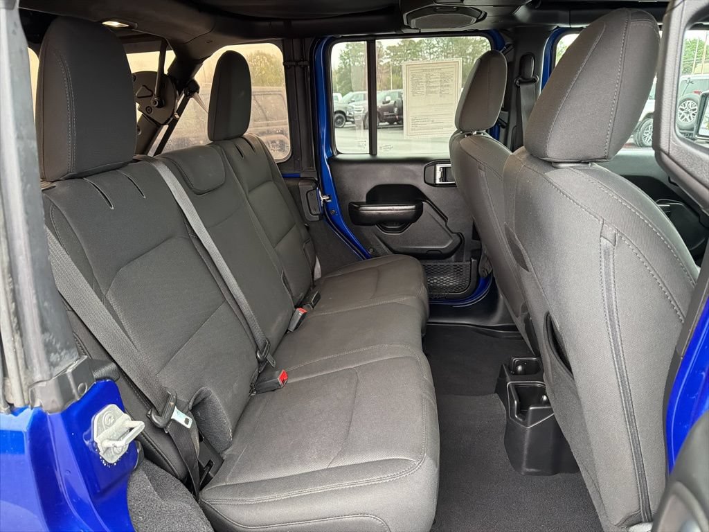 Used 2019 Jeep Wrangler Unlimited Sport S AWD/4WD image 22
