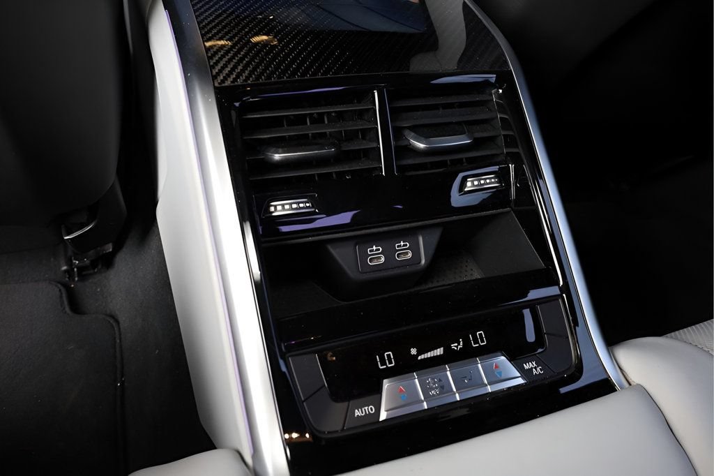 Used 2023 BMW M8 Gran Coupe xDrive Competition w/ M Driver's Package AWD/4WD image 18