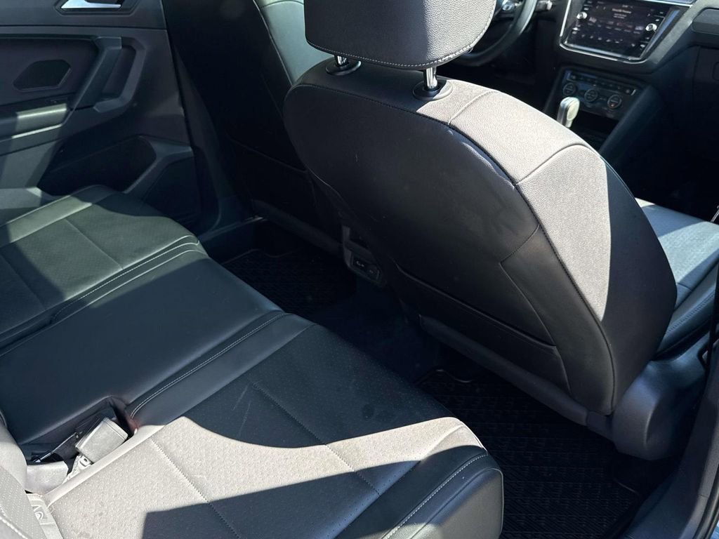 Used 2019 Volkswagen Tiguan SEL image 11