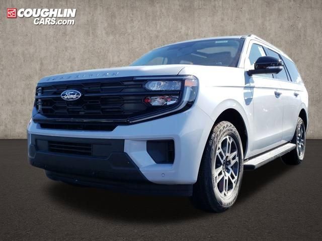 New 2026 Ford Expedition Active image 3
