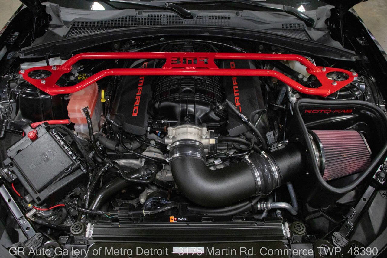 Used 2021 Chevrolet Camaro LT w/ RS Package RWD image 19
