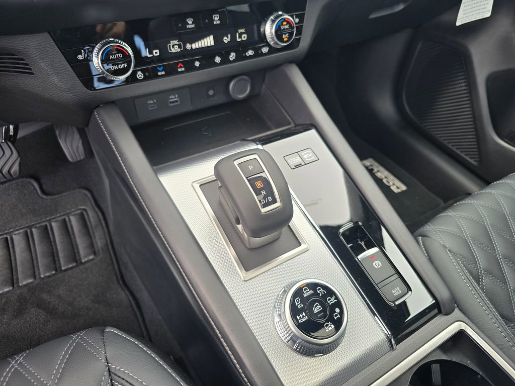 New 2026 Nissan Rogue Platinum image 25