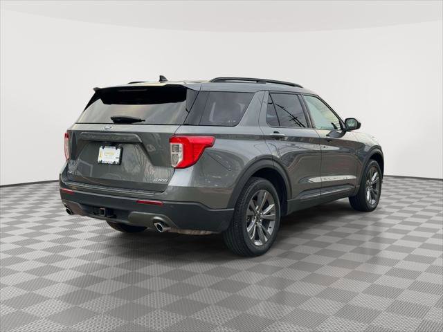 Certified 2023 Ford Explorer XLT w/ Equipment Group 202A image 7