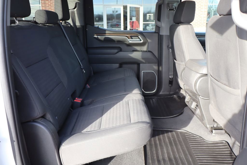 Used 2022 Chevrolet Silverado 1500 LT image 43
