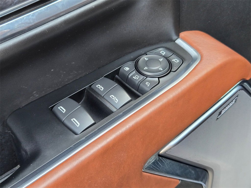 Used 2024 GMC Sierra 2500 Denali Ultimate image 12