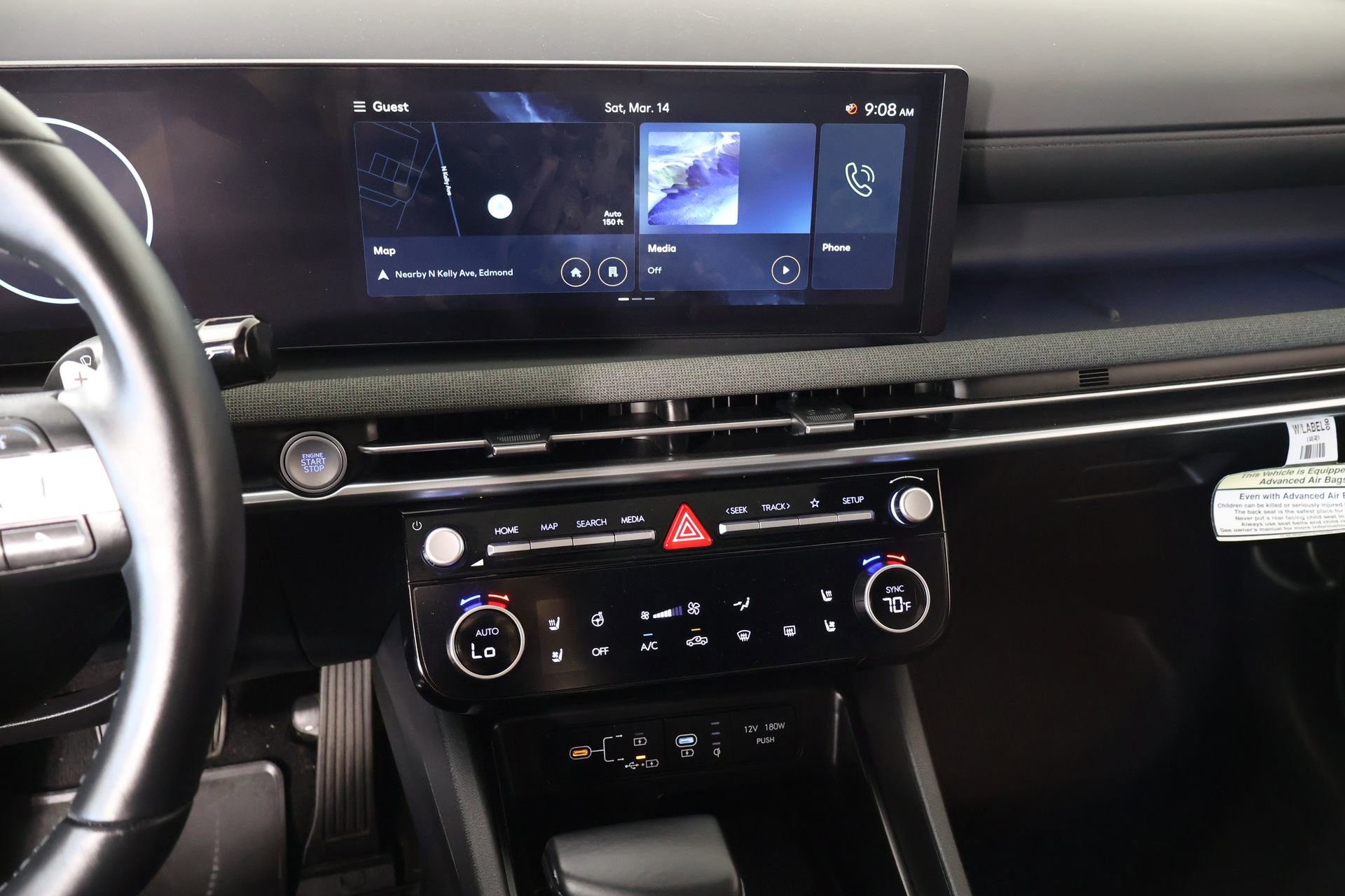 Certified 2025 Hyundai Santa Cruz Limited AWD/4WD image 5