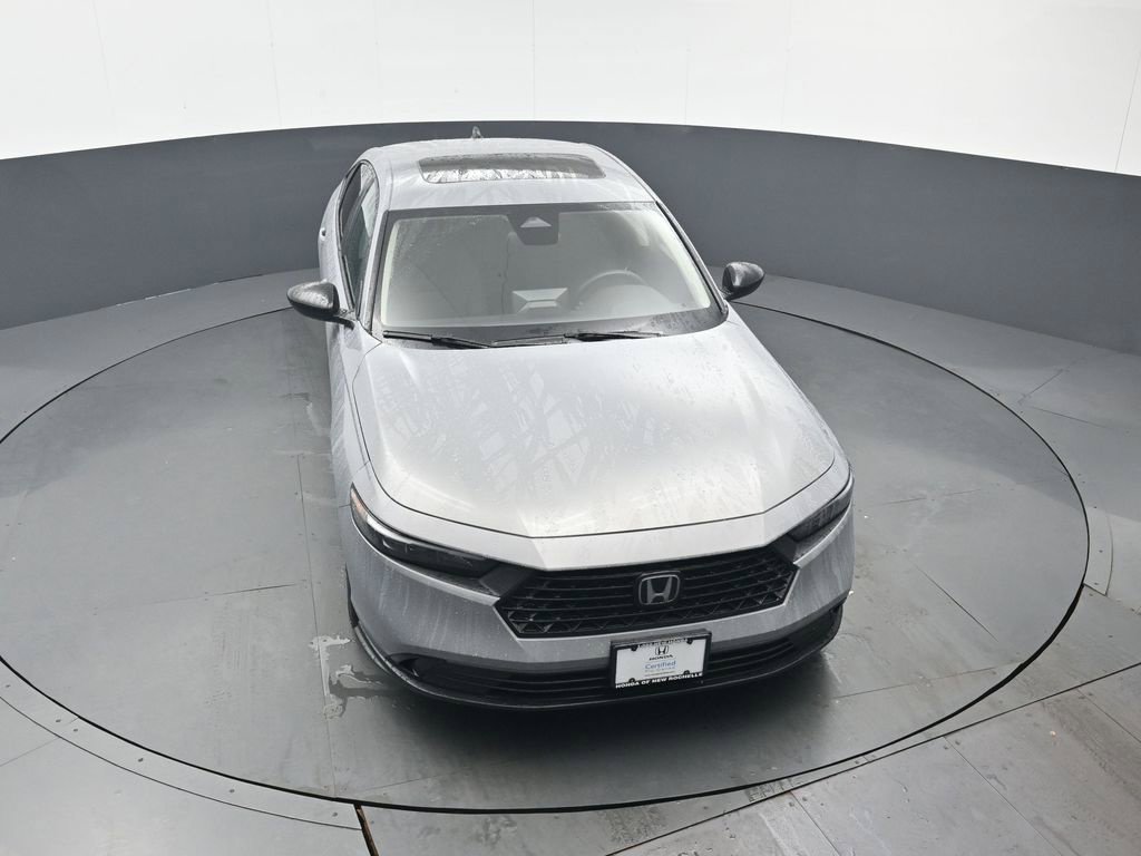 Used 2025 Honda Accord SE image 42