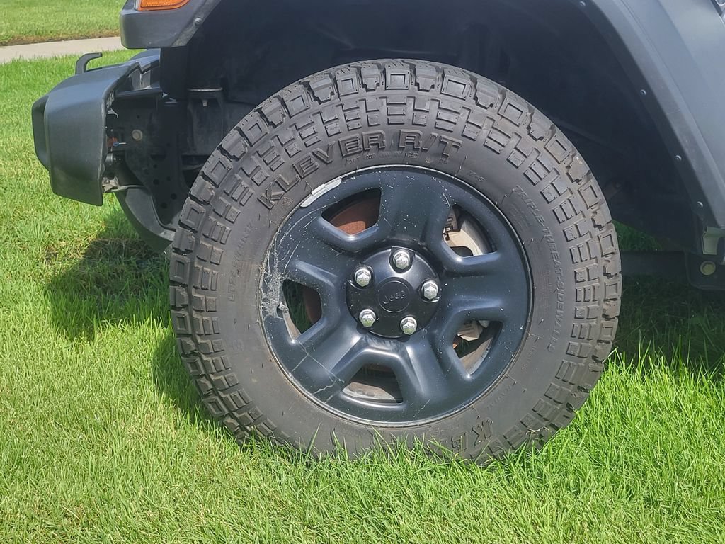 Used 2019 Jeep Wrangler Unlimited Sport AWD/4WD image 9