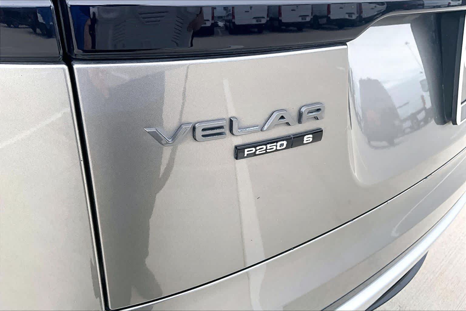 Used 2020 Land Rover Range Rover Velar R-Dynamic S AWD/4WD image 9