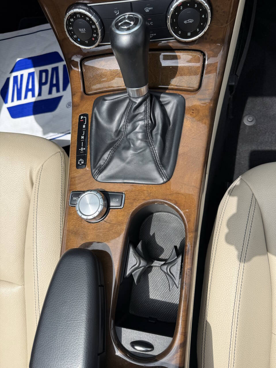 Used 2015 Mercedes-Benz SLK 250 w/ Premium Package image 12