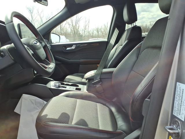 Used 2024 Ford Escape ST-Line w/ Tech Pack #1 image 12