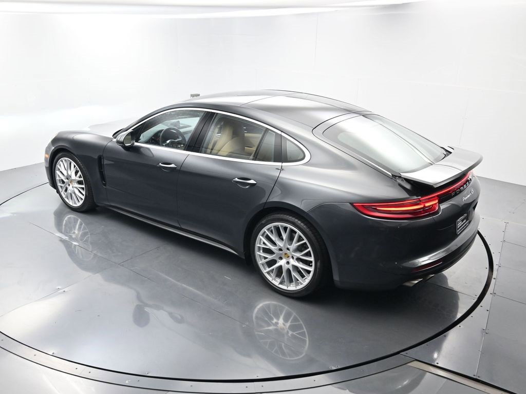 Used 2018 Porsche Panamera 4S image 34